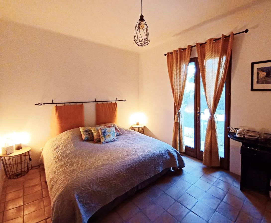 Suite Avec Jardin Entre Aix En Provence, Luberon Et Verdon Peyrolles-en-Provence Bagian luar foto