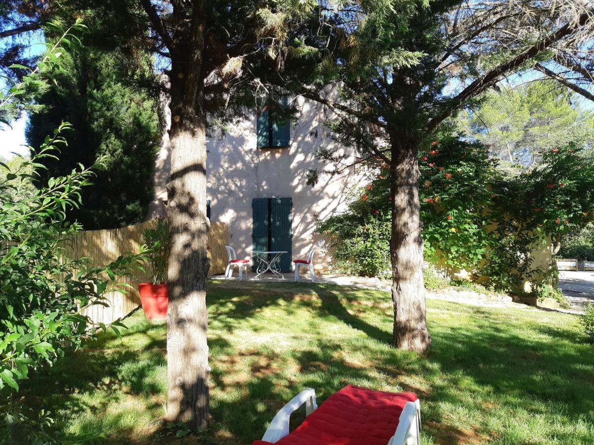 Suite Avec Jardin Entre Aix En Provence, Luberon Et Verdon Peyrolles-en-Provence Bagian luar foto